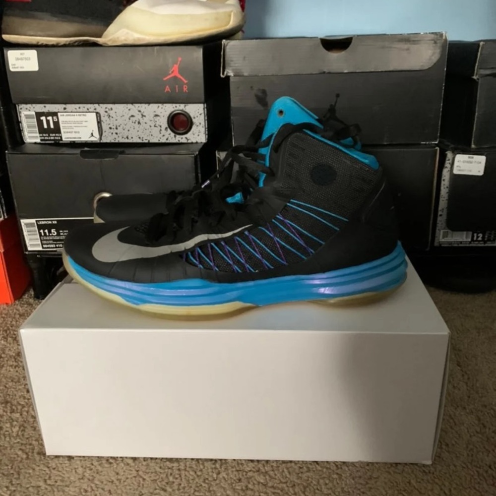 Nike Hyperdunk 2012 +